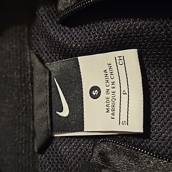 Nike Pullover Running Jacket Size Small New - Picture 7 of 9